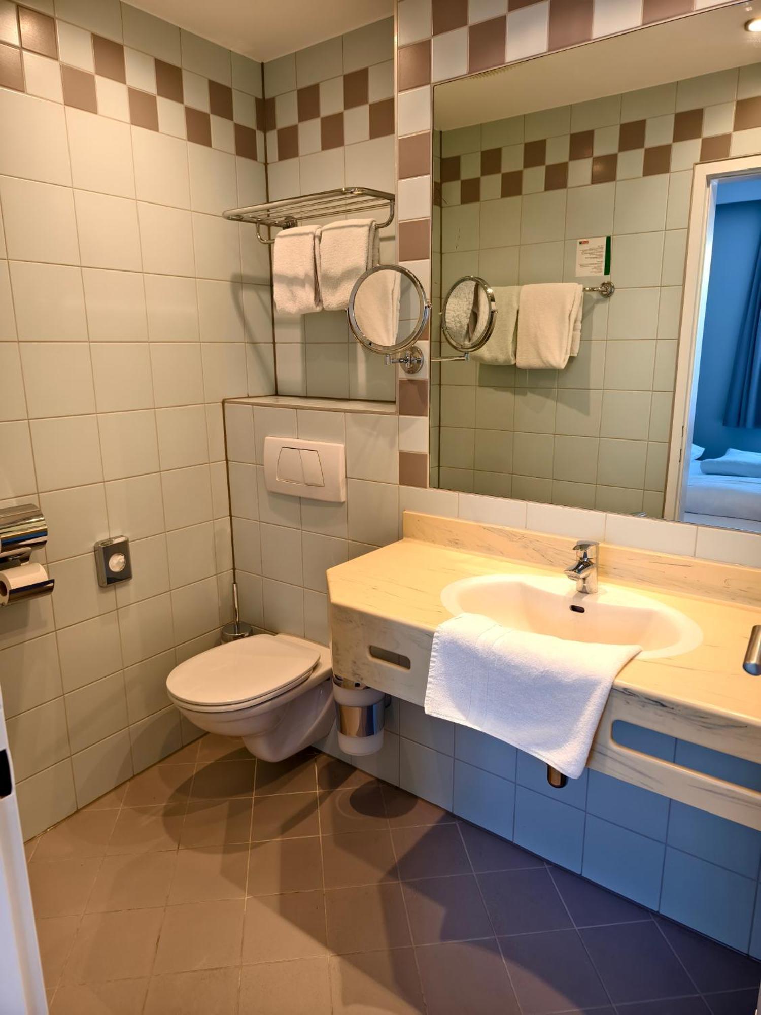 Hotel Anker Klosterneuburg Esterno foto