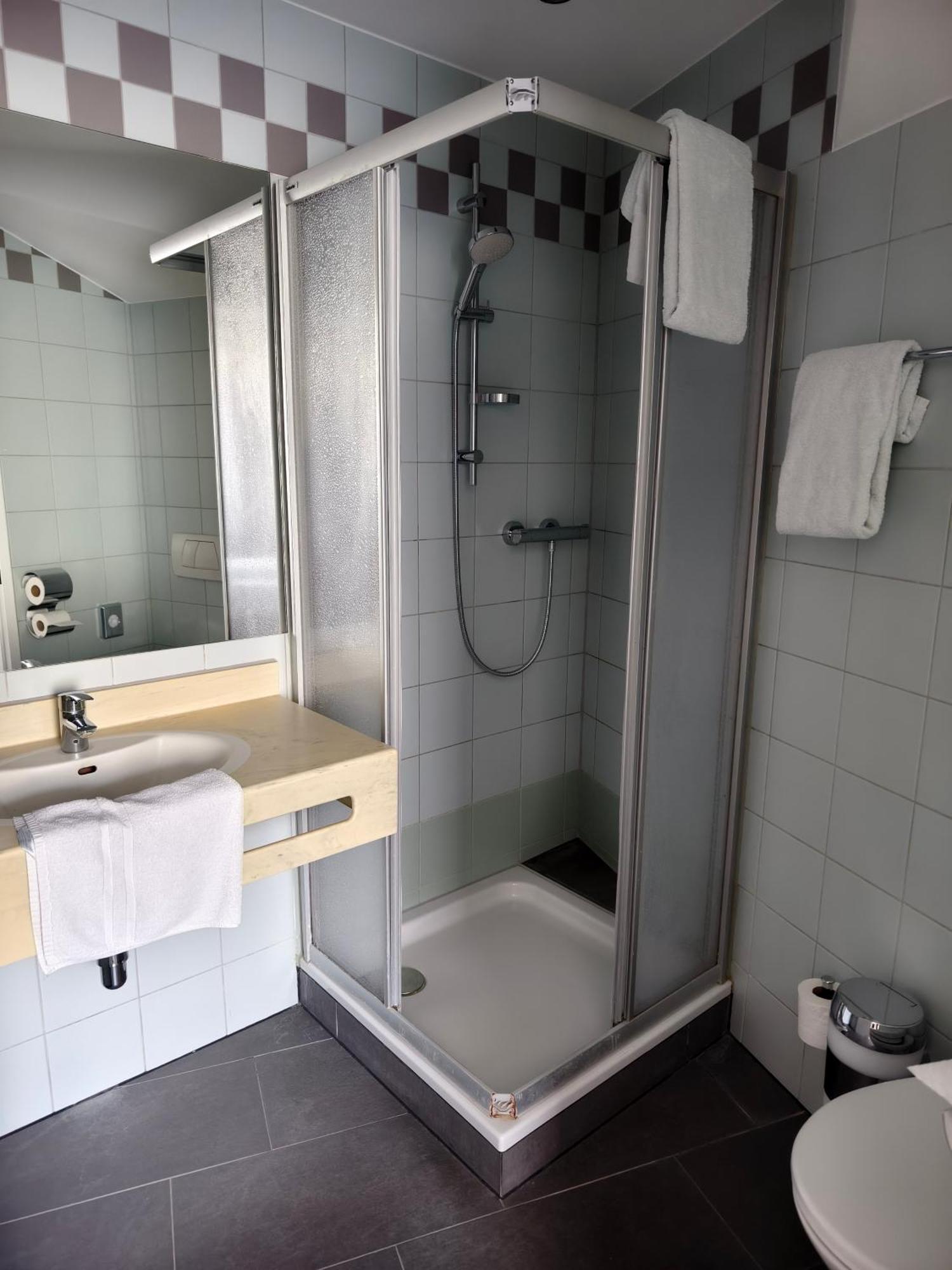 Hotel Anker Klosterneuburg Esterno foto