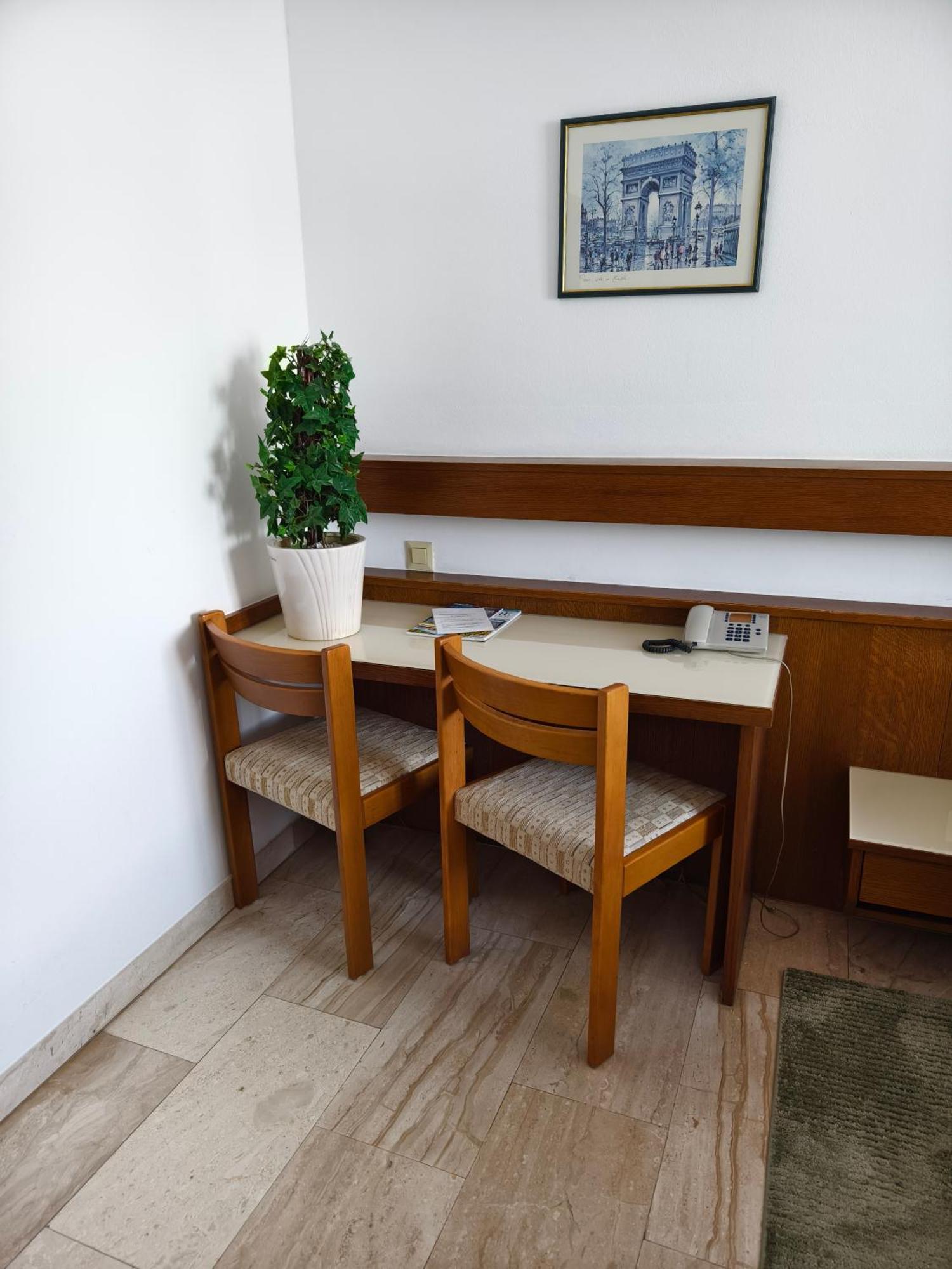 Hotel Anker Klosterneuburg Esterno foto