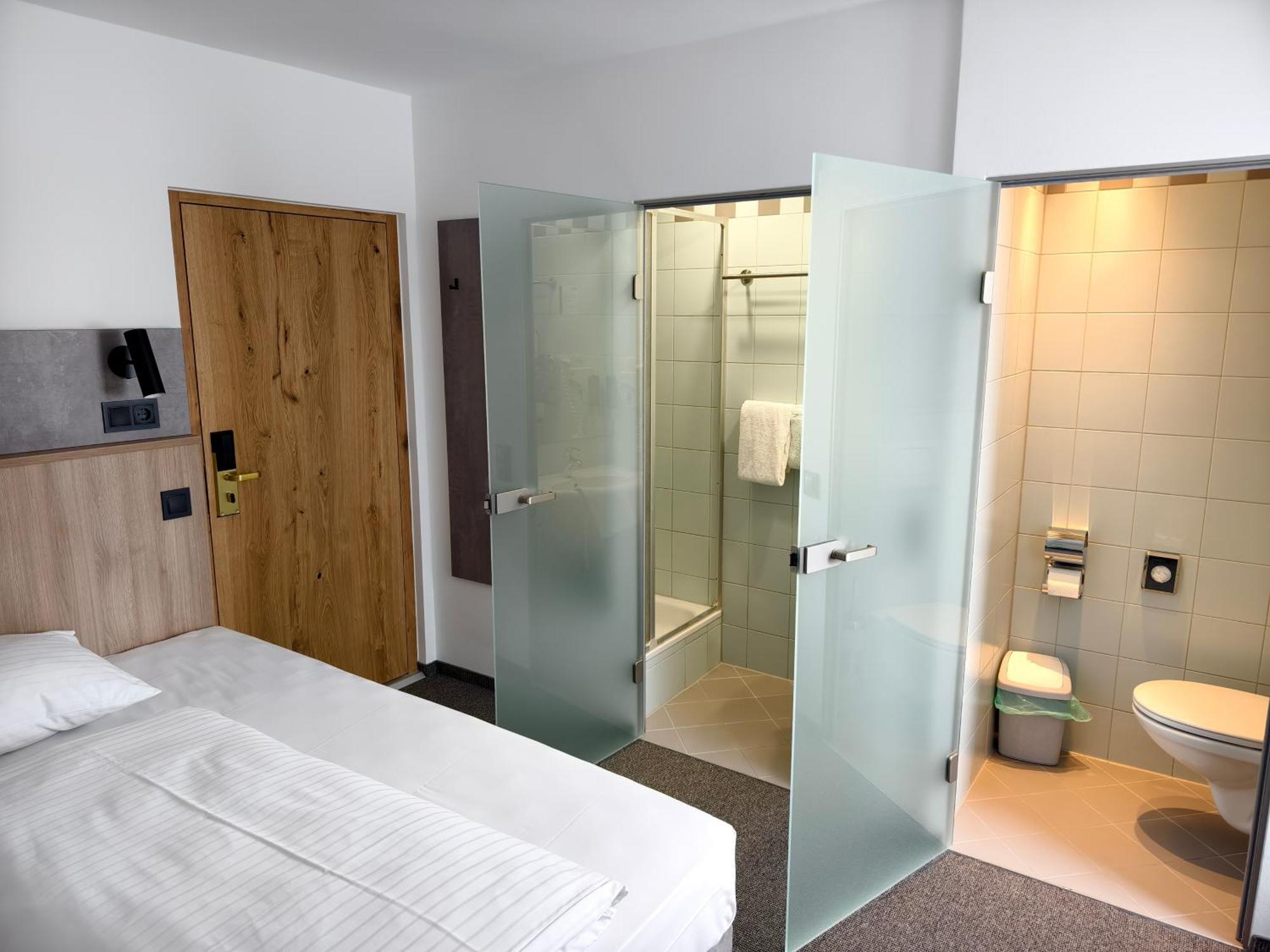 Hotel Anker Klosterneuburg Esterno foto