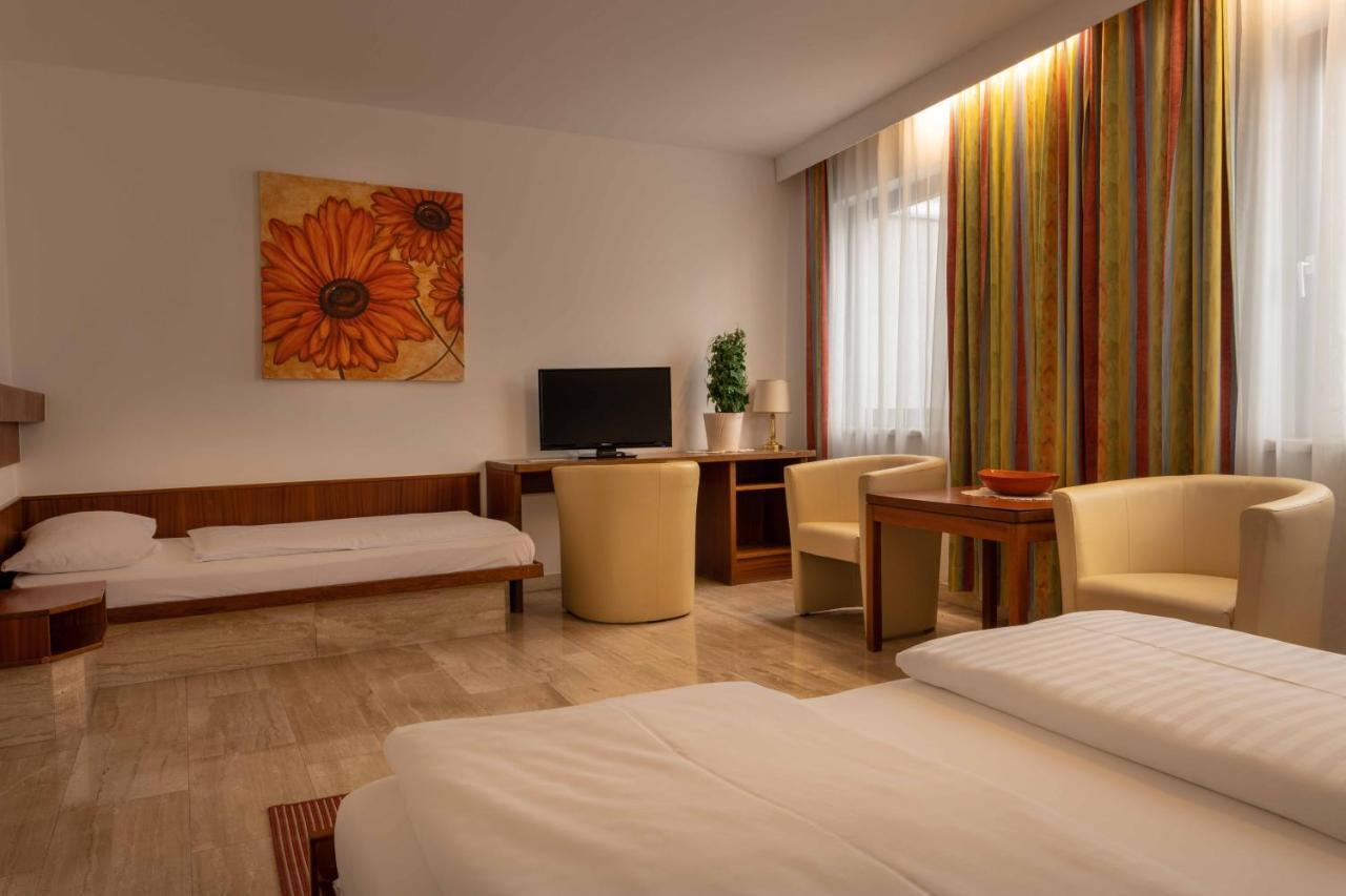 Hotel Anker Klosterneuburg Esterno foto